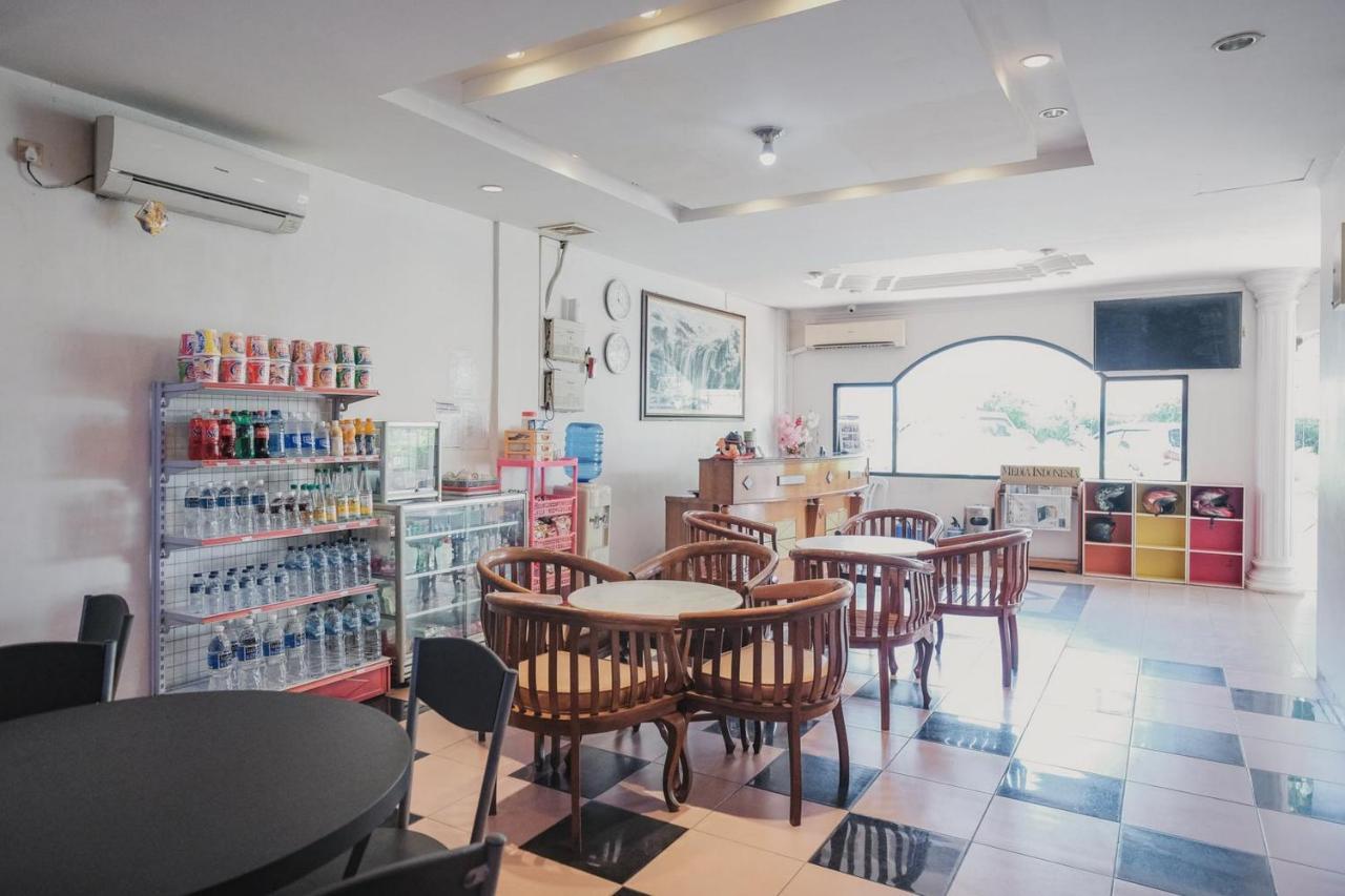 Reddoorz Near Nagoya Hill Mall Batam 5 Eksteriør bilde