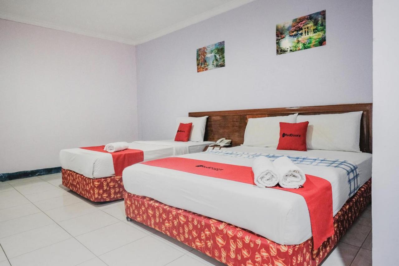 Reddoorz Near Nagoya Hill Mall Batam 5 Eksteriør bilde